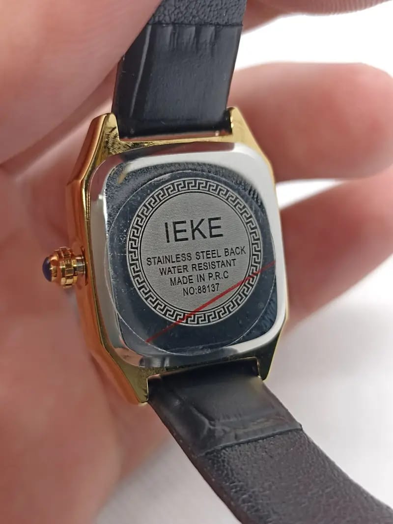 Montre IEKE carré