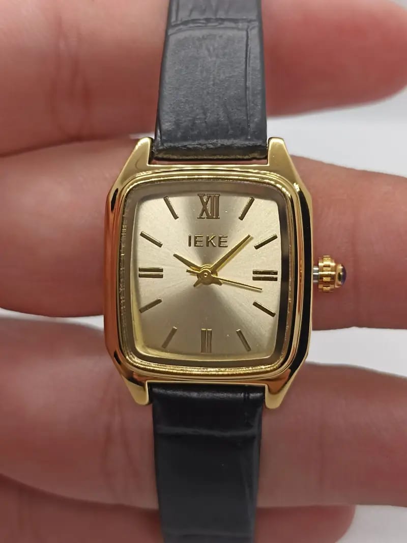 Montre IEKE carré