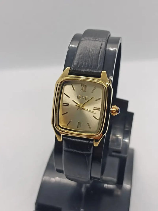 Montre IEKE carré