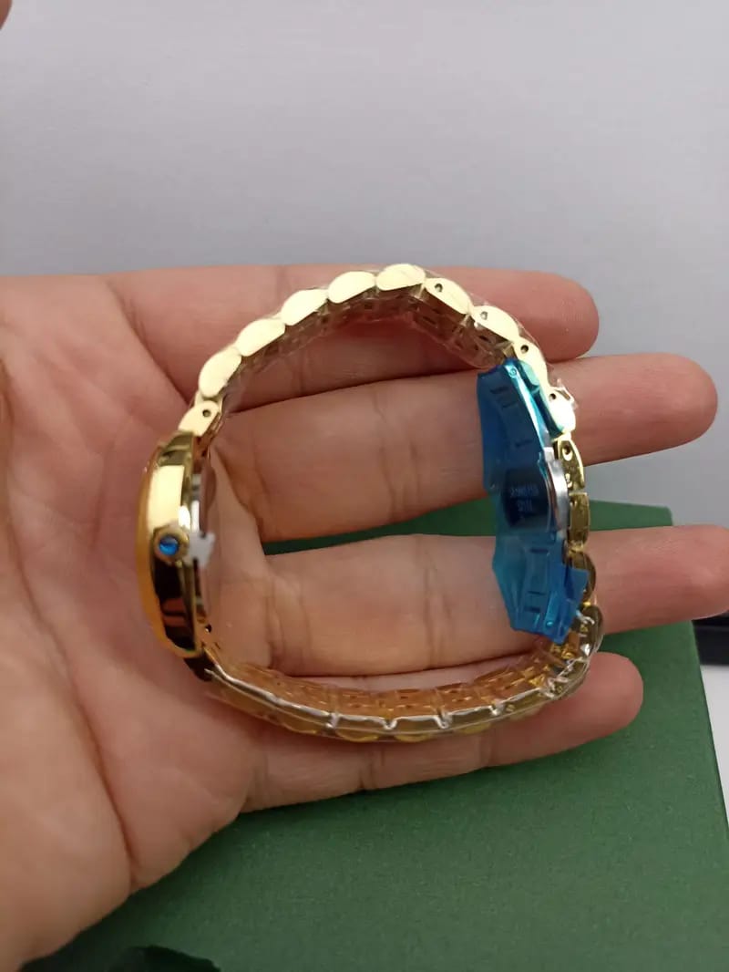 Montre IEKE acier or