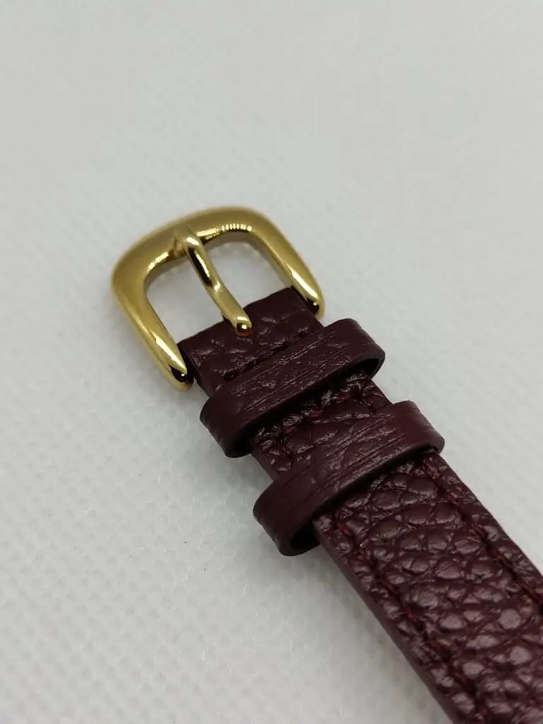 Montre IEKE carré rouge